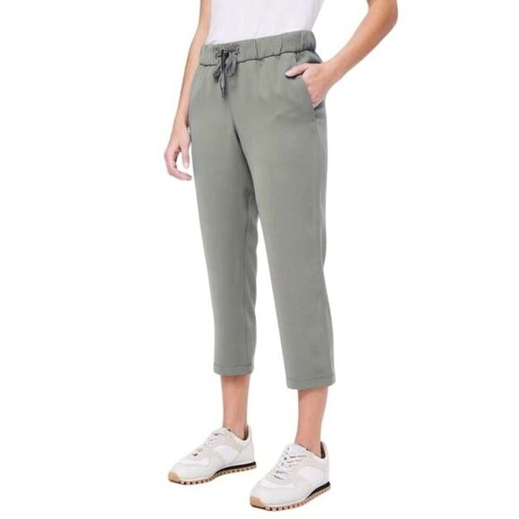 Lululemon Women On the Fly Crop Athleisure Jogger Pants Grey 10 Drawstring - Picture 1 of 9